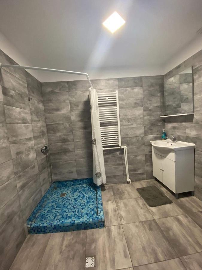 Casa Rool Hotell Turda Eksteriør bilde
